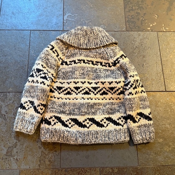 Vintage Cowichan fully lined zip front 100% Wool sweater small - Picture 5 of 7
